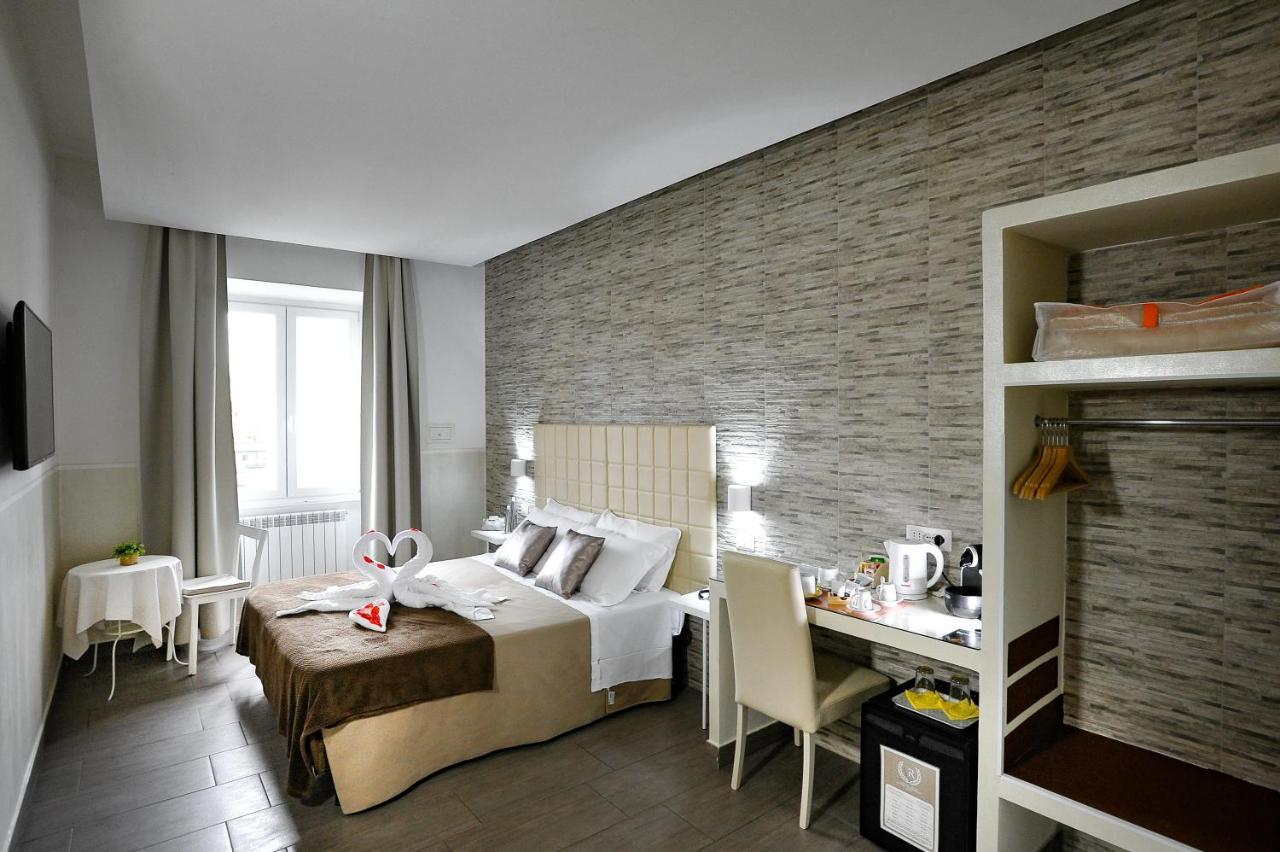 Domus Castroni Pompeo Magno Bed & Breakfast โรม ภายนอก รูปภาพ
